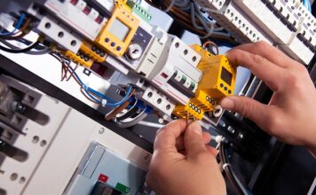 Czy elektronik może być elektrykiem? Czy elektronik może być elektrykiem?