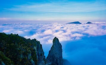 Jak wysłać 1000 maili na raz do jednej osoby? Jak wysłać 1000 maili na raz do jednej osoby?