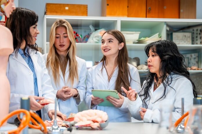 Gdzie można studiować medycynę w Europie po angielsku